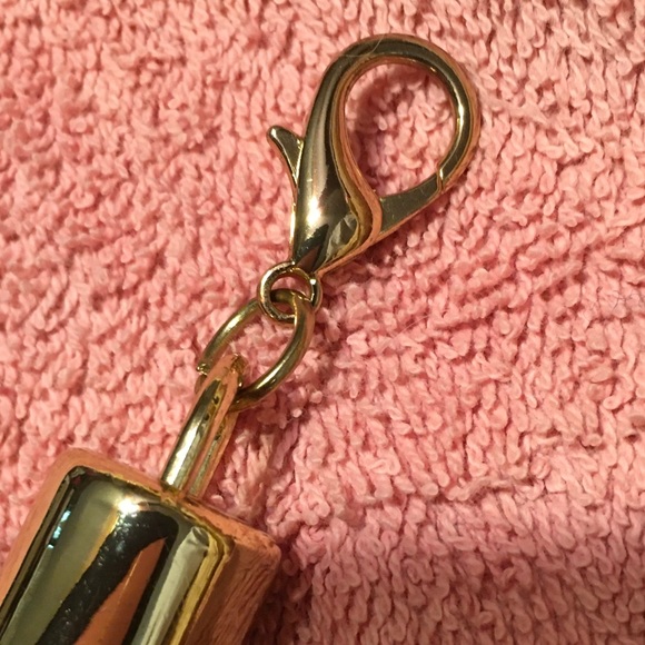 TASSEL GOLD TONE METAL CHAIN CHARMS KEY FOB UNBRANDED - Picture 6 of 9